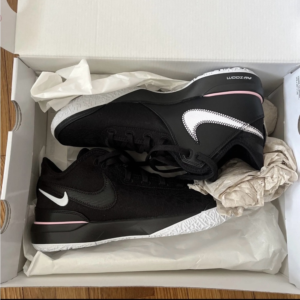 Nike Zoom LeBron NXXT Gen BLACK MEDIUM SOFT PINK WHITE DR8784 003 Men's Sz 11